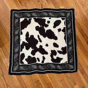 IDYLLWIND 100% silk scarf by Miranda Lambert. New with tags